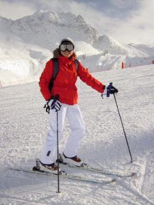 Guide to travelling with ski: tips & cost