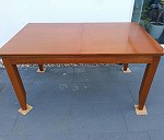 4-seater dining table