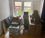 Boxes 21–30, Lustro duże x 1, Lustro małe x 5, Oven x 1, Chair x 4