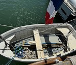 Small wooden boat / dinghy