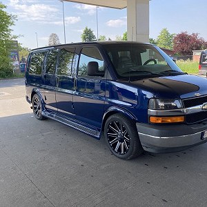 Chevrolet Express Van