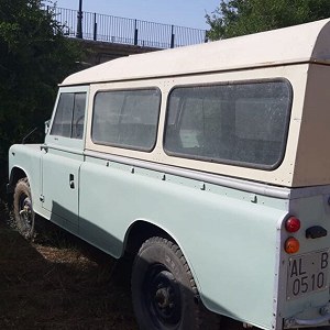 1973 Land Rover Santana