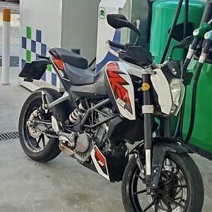 KTM 125 Duke x 2