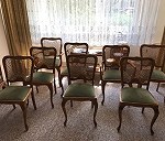 8/eight chairs