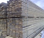 Do przewiezienia drewno na paletach o wadze łącznej 23500 kg, potrzebuje 8-9 kursów.