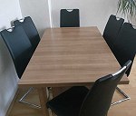 stol, 6 krzesel, 2 dywany 160cm i 2 Kartony 40×60×60