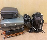 Suitcase x 3, Parcel x 2, Bicycle x 1, Sack x 2