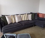 Couch x 1, Double bed with mattress x 1, Medium box x 5